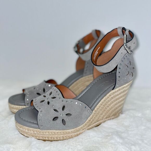 COACH Kelsi‎ Wedge Espadrille Sandals Heather Grey Gray Suede Studded Size 6.5 - Picture 3 of 6